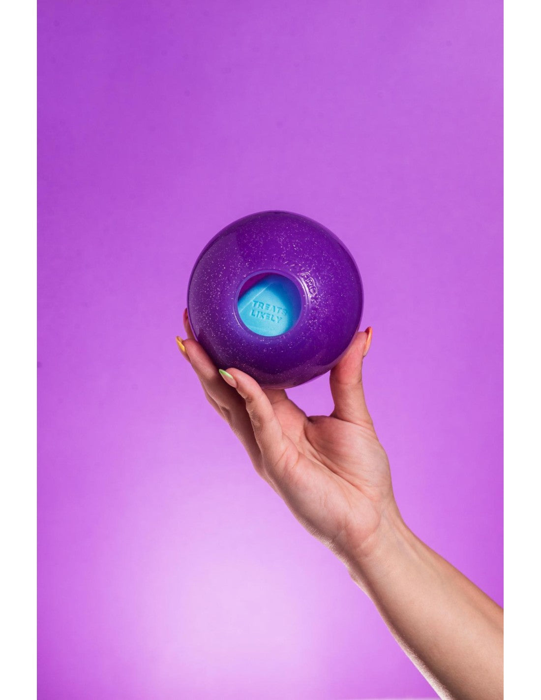 FuzzYard Brinquedo Interativo para Roer com Dispensador de Snacks – Truth Tellin' Treat Ball