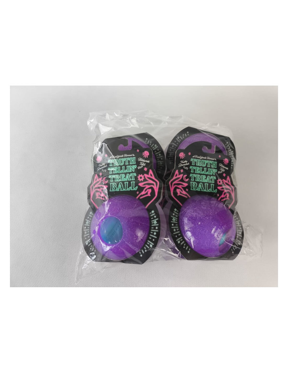 FuzzYard Brinquedo Interativo para Roer com Dispensador de Snacks – Truth Tellin' Treat Ball