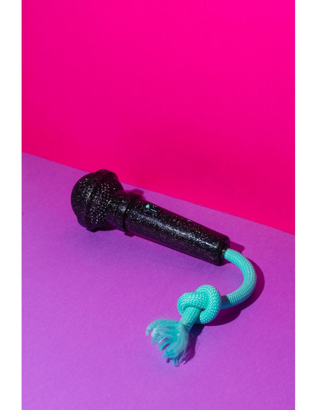 FuzzYard Brinquedo Interativo para Roer – Mic Drop