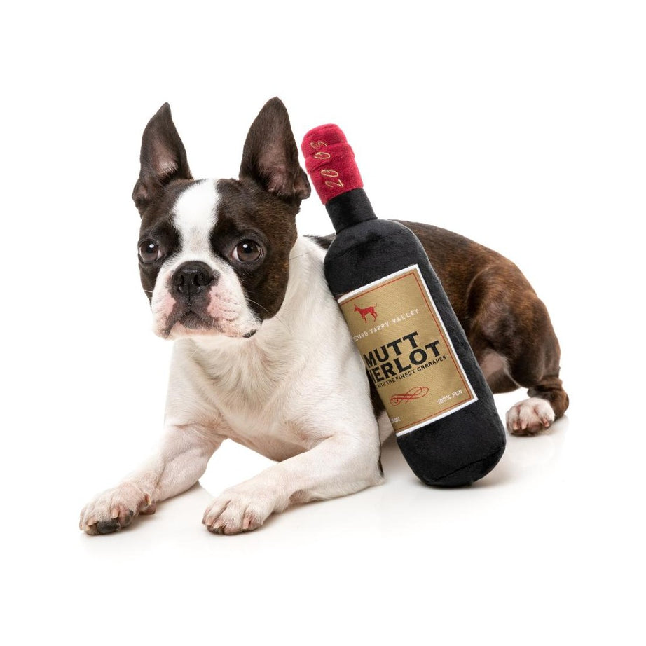 Brinquedo para Cão FuzzYard - Drinks - Mut Merlot